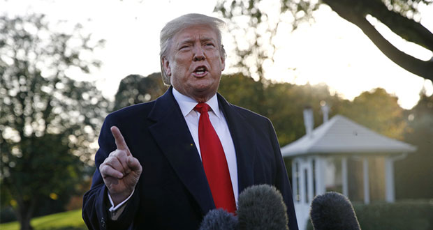 Trump, acusado de 37 delitos federales en plena campaña. Foto: Especial