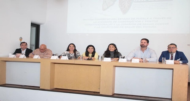 Hacen foro sobre nueva ley antitabaco; contempla multas de 320 mp a negocios