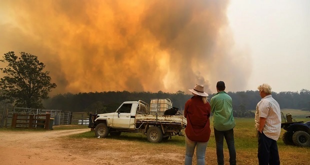 Incontrolables incendios en Australia; al menos 3 personas muertas