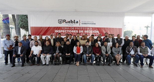 Rinden protesta los 28 nuevos inspectores de sección municipal