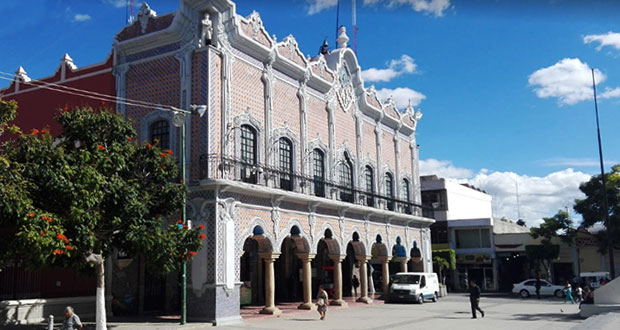 Crean Comisión Especial en Tehuacán que despachará en ausencia de Patjane