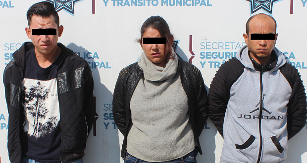 SSC de Puebla detiene a 3 presuntos asaltantes de ruta 69