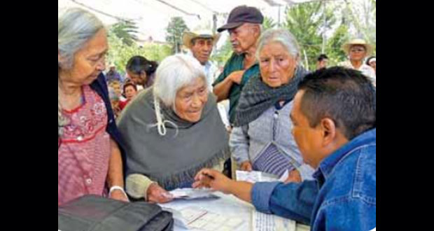 Por veda electoral, gobierno adelantará pagos de programas sociales