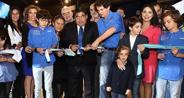 Inaugura Barbosa acuario Michin; alberga 300 especies y dura 2 horas
