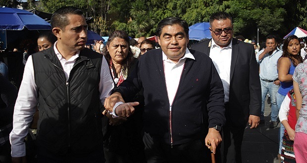 Barbosa propone Ciudad Modelo y Huejotzingo para descentralización de SEP