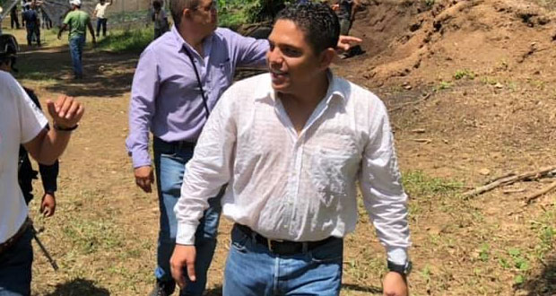 Comando armado asesina a edil de Jalapa de Díaz y a síndico