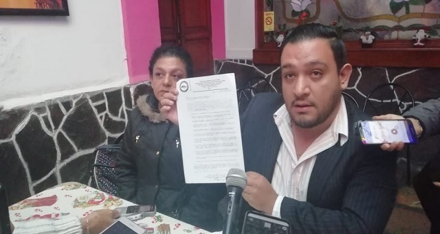 Acusan negligencia de doctor en parto; piden a gobierno ayudar a localizarlo