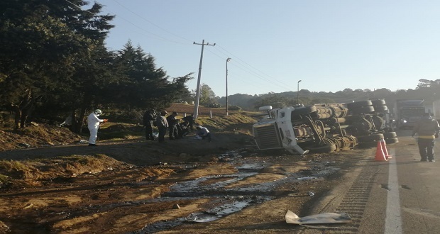PC atiende derrame de cloro por volcadura en la Puebla-Córdoba