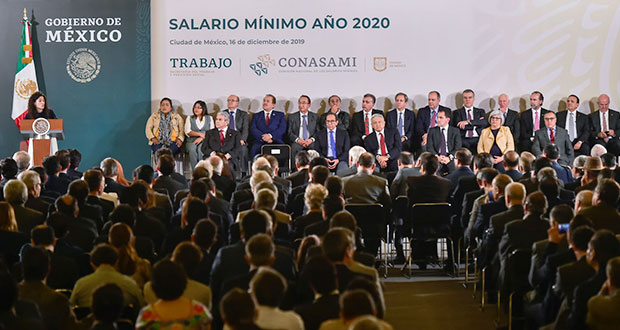 Salario mínimo, de $123 en Puebla y país; en frontera norte, de $185
