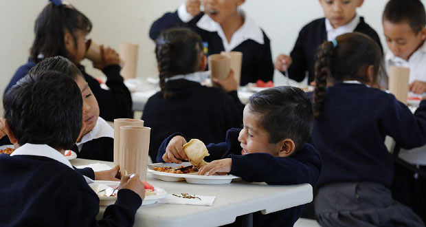 DIF municipal pone en marcha 3 desayunadores escolares