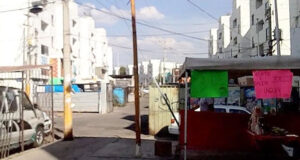 En la Rivera, denuncian puestos ilegales de cervezas; exigen a Comuna quitarlos