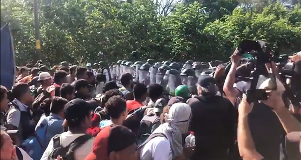 GN vuelve a frenar caravana migrante en Chiapas; 800 serían deportados