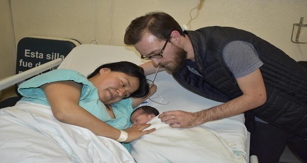 Nace en el IMSS de la Margarita el primer bebé poblano del 2020