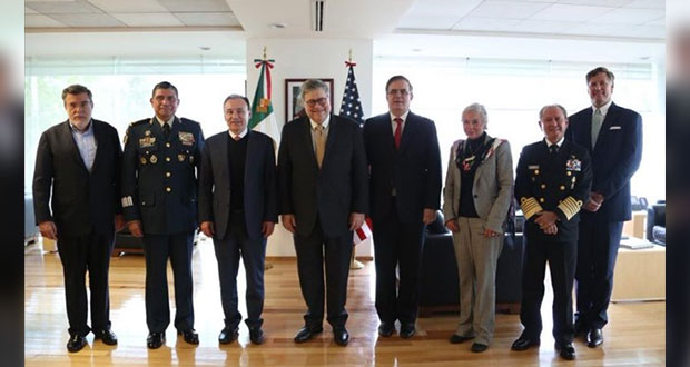 México y fiscal de EU acuerdan programa contra tráfico de armas