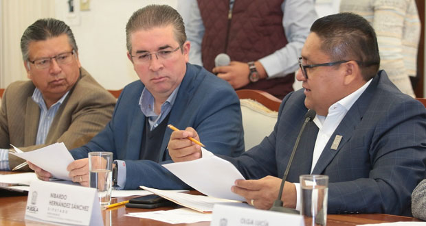 Diputado Antorchista cuestiona a secretaria de Administración