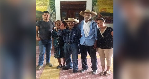 Reúnen a septuagenario con su familia tras 50 años sin verse
