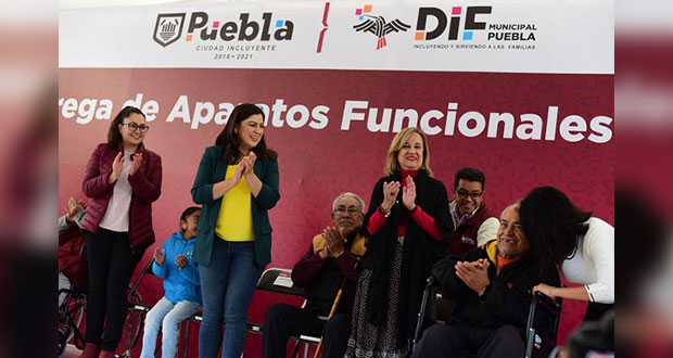 Entregan 202 aparatos a personas con alguna discapacidad