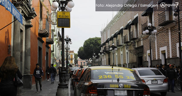 Hasta 46% de automovilistas no respetan límite de velocidad en Puebla capital
