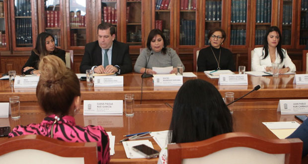 Cuestionan a secretaria sobre saneamiento del Atoyac