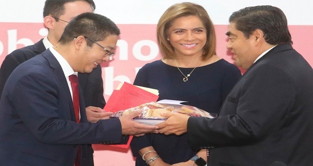 En 5 meses, gobierno concretó 11 proyectos de inversión por 600 mdd