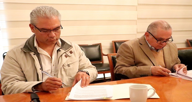 SDR firma convenio para la movilización de ganado en Puebla