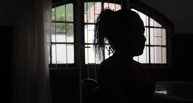 En Puebla, tratantes de blancas enganchan y explotan a sus víctimas: CNDH