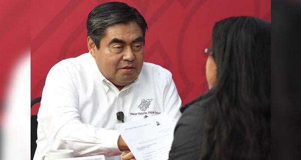 Barbosa, un gobernador que escucha, señalan en Martes Ciudadano
