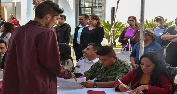 Cuautlancingo recluta Cartillas Militares de jóvenes Clase 2001 y Remisos