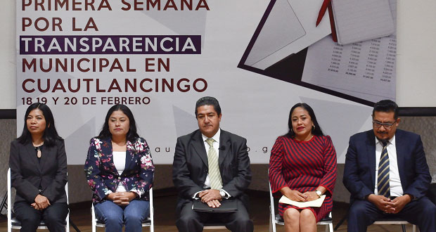 Inician en Cuautlancingo ponencias sobre transparencia