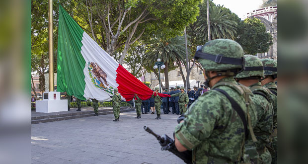 Ejército de México es leal y social, asegura Barbosa