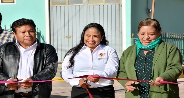 Entrega Lupita Daniel 4 Drenajes Sanitarios y 2 pavimentaciones