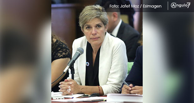 Rivera respalda a Alejandra Rubio; licencia fue para preparar defensa, dice