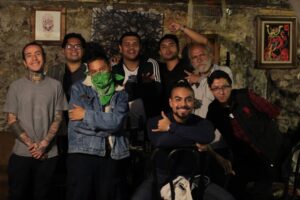 En balcón de Centro Histórico, realizan noche de poesía y música