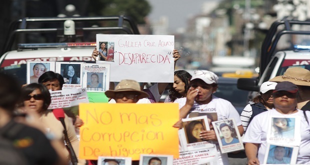 En marcha a Congreso, colectivo pide no ratificar a Higuera en la Fiscalía