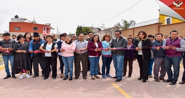 Con 3.7 mdp, entrega Lupita Daniel, pavimentación y drenaje sanitario