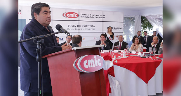 Barbosa va por reforma a Ley de Obra Pública para combatir corrupción