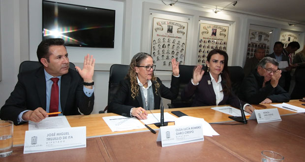 Avanza expedición de ley de procedimientos para entrega-recepción
