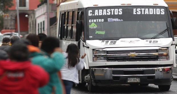 SMT debe concretar mejora de transporte público en Puebla ante quejas: Céspedes