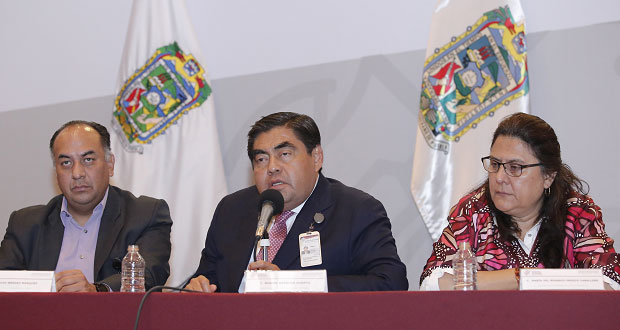 Barbosa manifiesta confianza a comunas para sacar adelante a Puebla