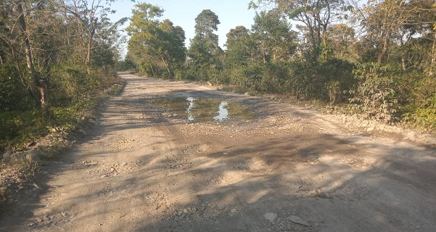 Carretera de Chicontla a Jopan está en pésimo estado: vecinos