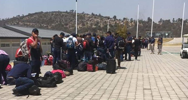 Desalojan Academia de Formación Inicial por temor a brote a Covid-19
