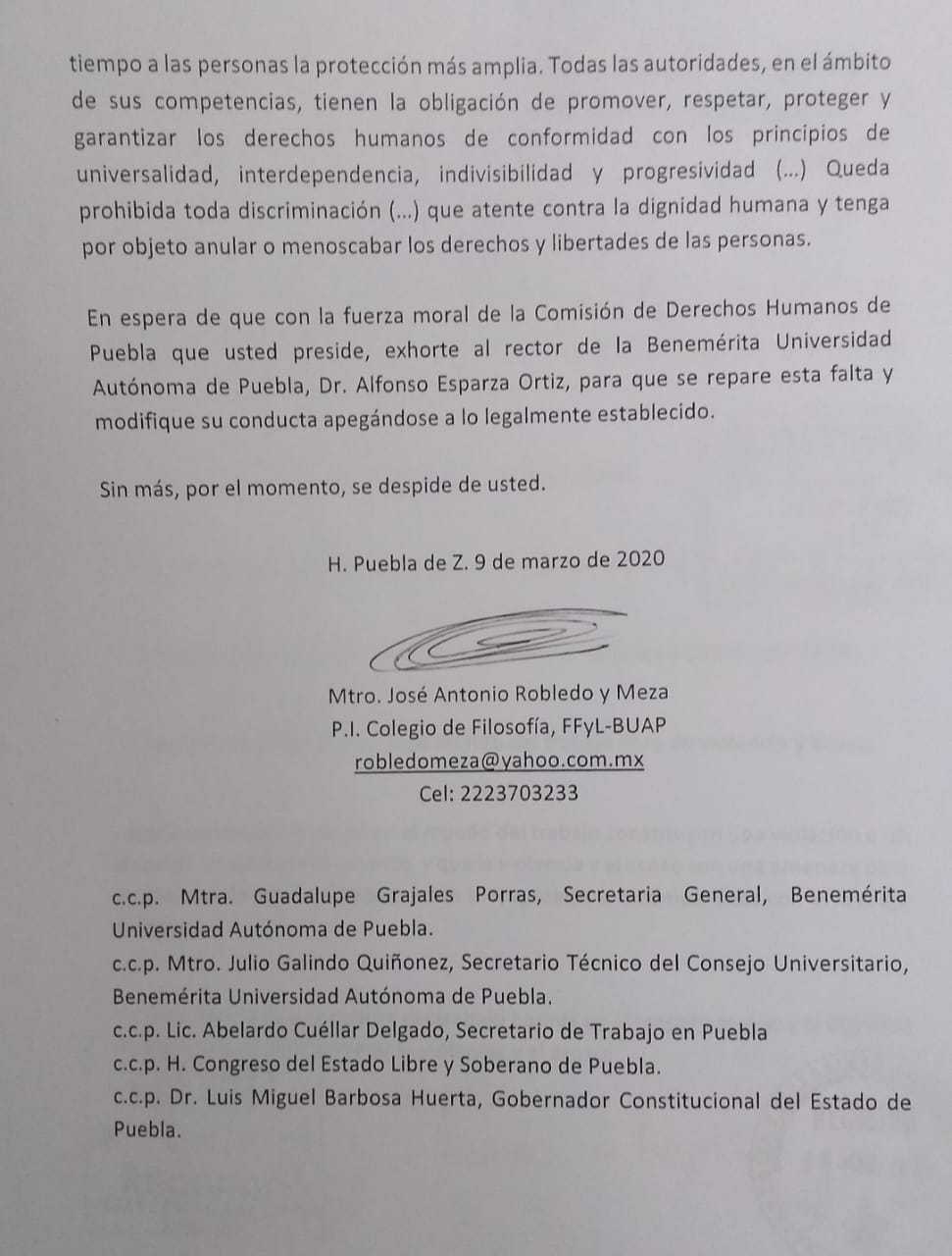 Docente de BUAP denuncia a Esparza por retención de salario tras criticarlo