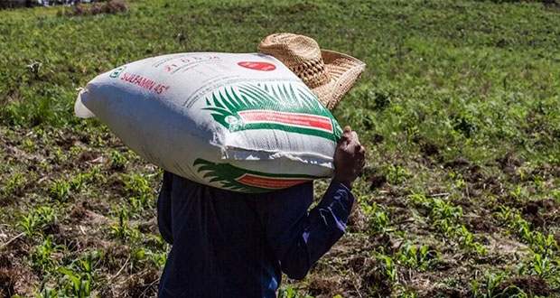 Agricultura y Guerrero van por asegurar entrega de fertilizantes