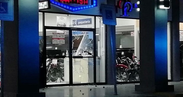 Saquean Famsa de Torrecillas y detienen a 4; se fugan más de 15