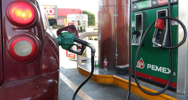 Gasolina regular cuesta en promedio $21.5 por litro; gas LP $25.6