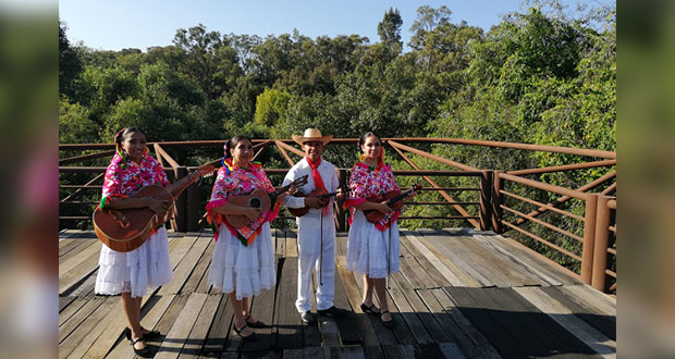 Antorcha invita a los habitantes de Jolalpan prácticas de danza