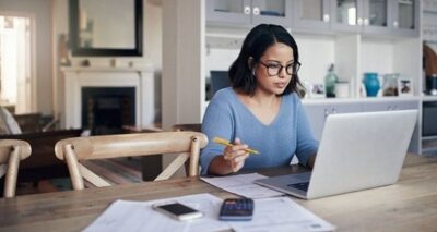 ¿Trabajas desde casa?, así puedes desinfectar tu computadora