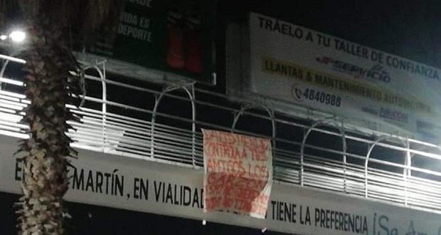 Dejan mantas en Texmelucan: “David Méndez, no queremos tianguis”