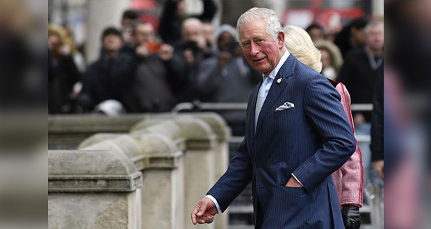 Ni la realeza se salva; príncipe Carlos de Inglaterra tiene Covid-19