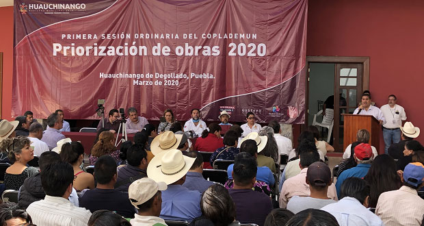 En reunión de Coplademun de Huauchinango exigen obras